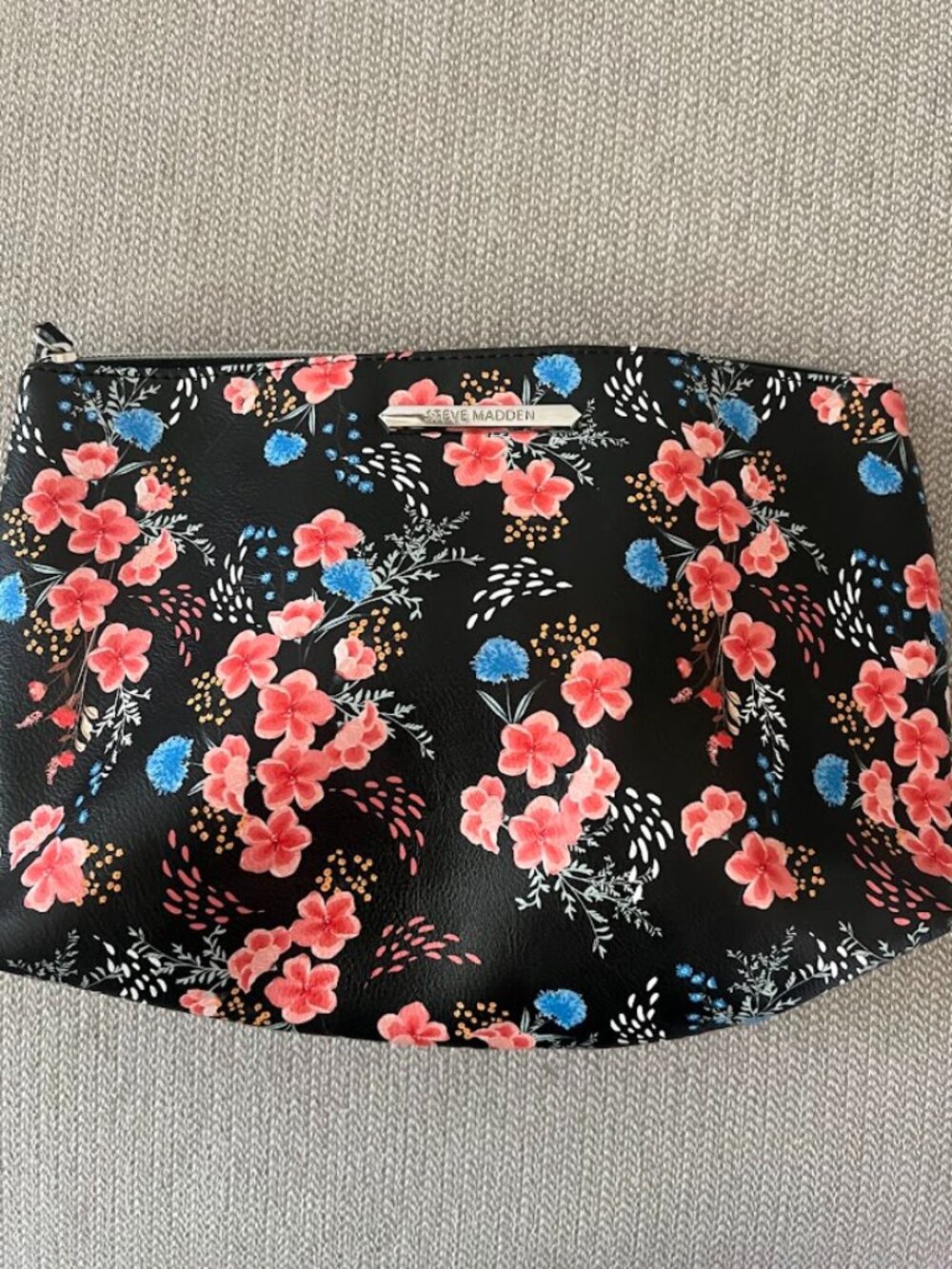Steve Madden Pink Blue Floral Cosmetic Travel Pouch Top Zip Bag